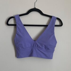 Lululemon Align V Neck Padded Athletic Sports Bra Yoga Soft Stretchy Lightweight